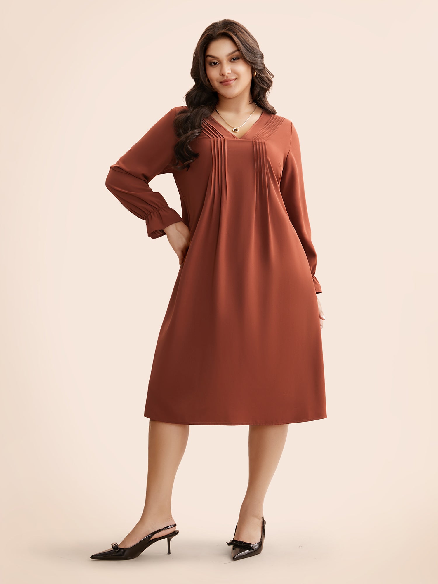 V Neck Pleated Lantern Sleeve Dress