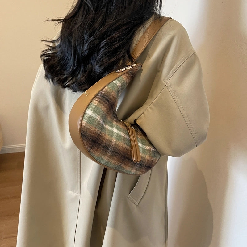Women's Woolen Lattice Classic Style Sewing Thread Dumpling Shape Zipper Shoulder Bag