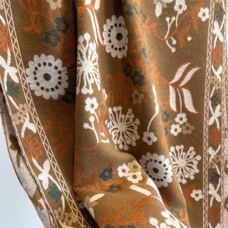 Women's Casual Retro Color Block Imitation Cashmere Flowers Scarf