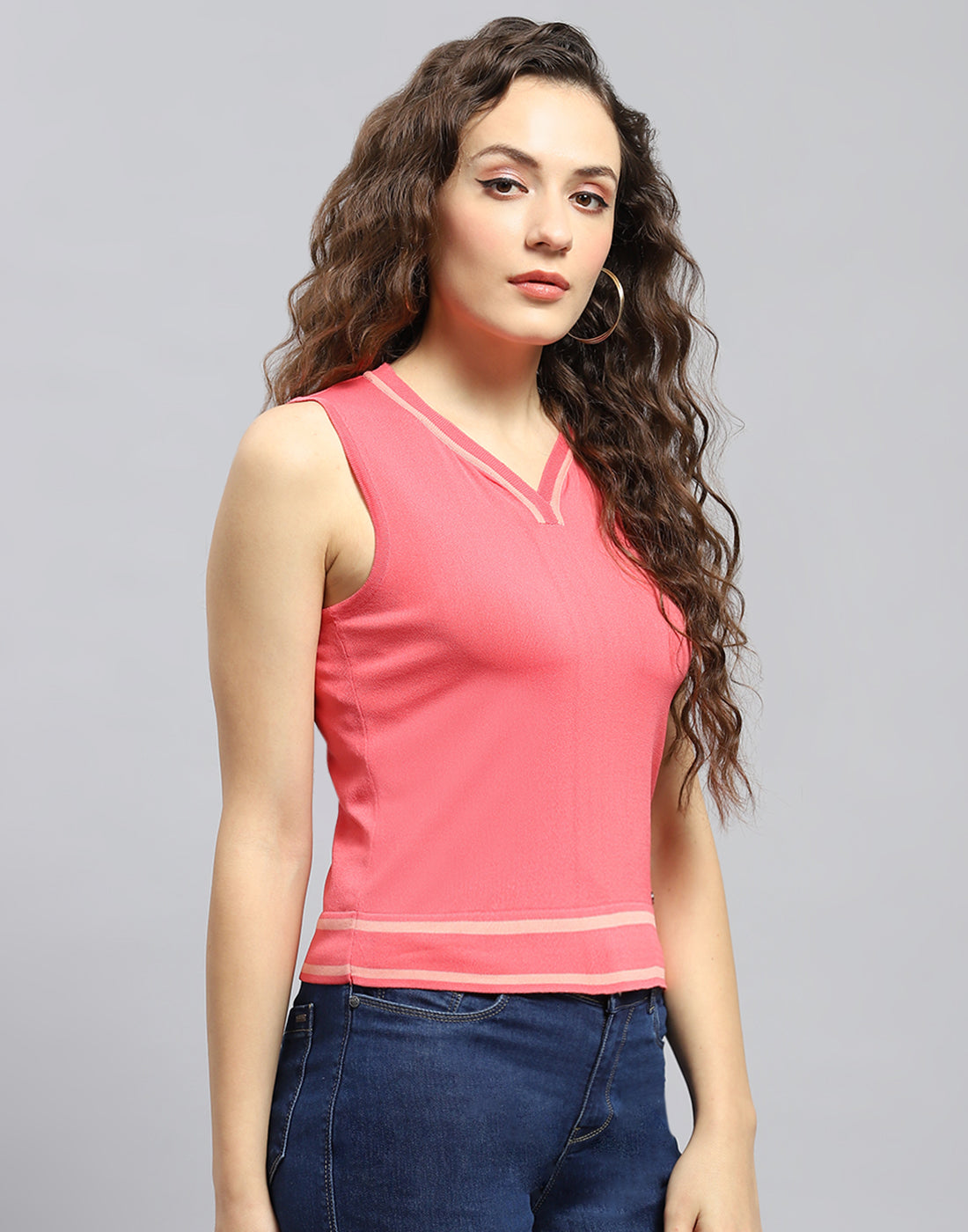 Women Pink Solid V Neck Sleeveless Top