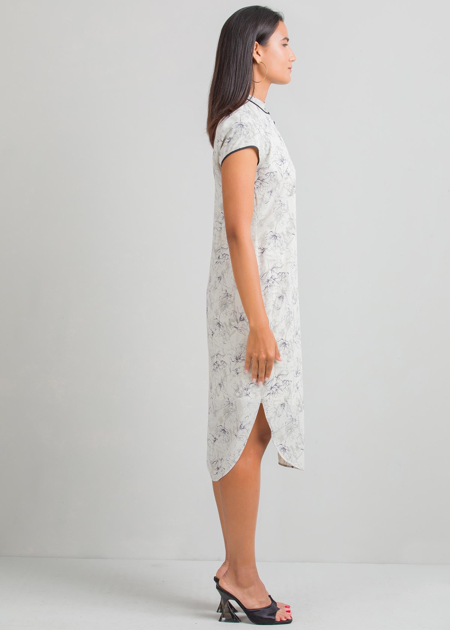 Chinese collar dress