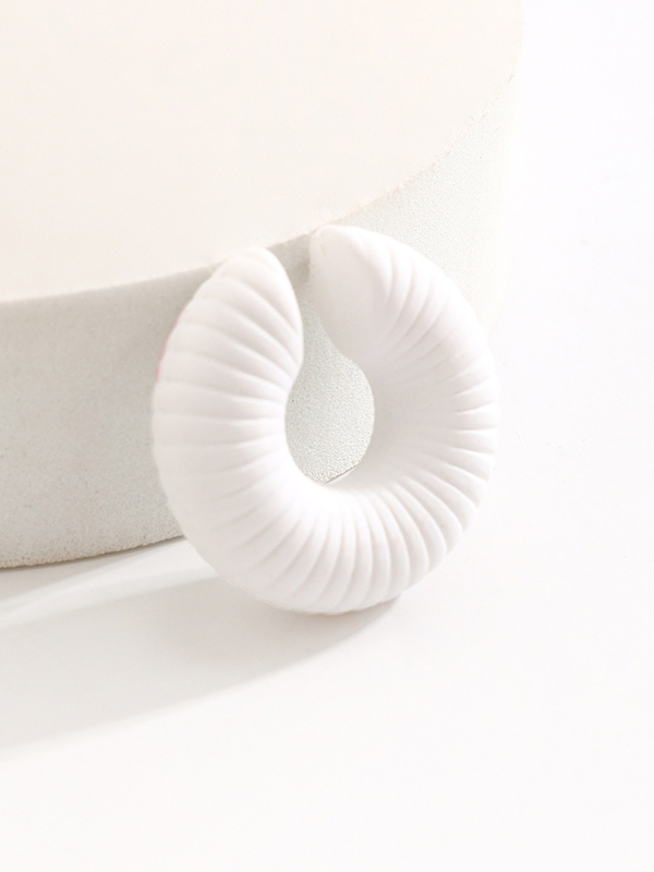 Geometric Solid Color Ear Clip