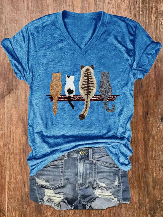 Women's Cat Back Pattern Print V-Neck T-Shirt