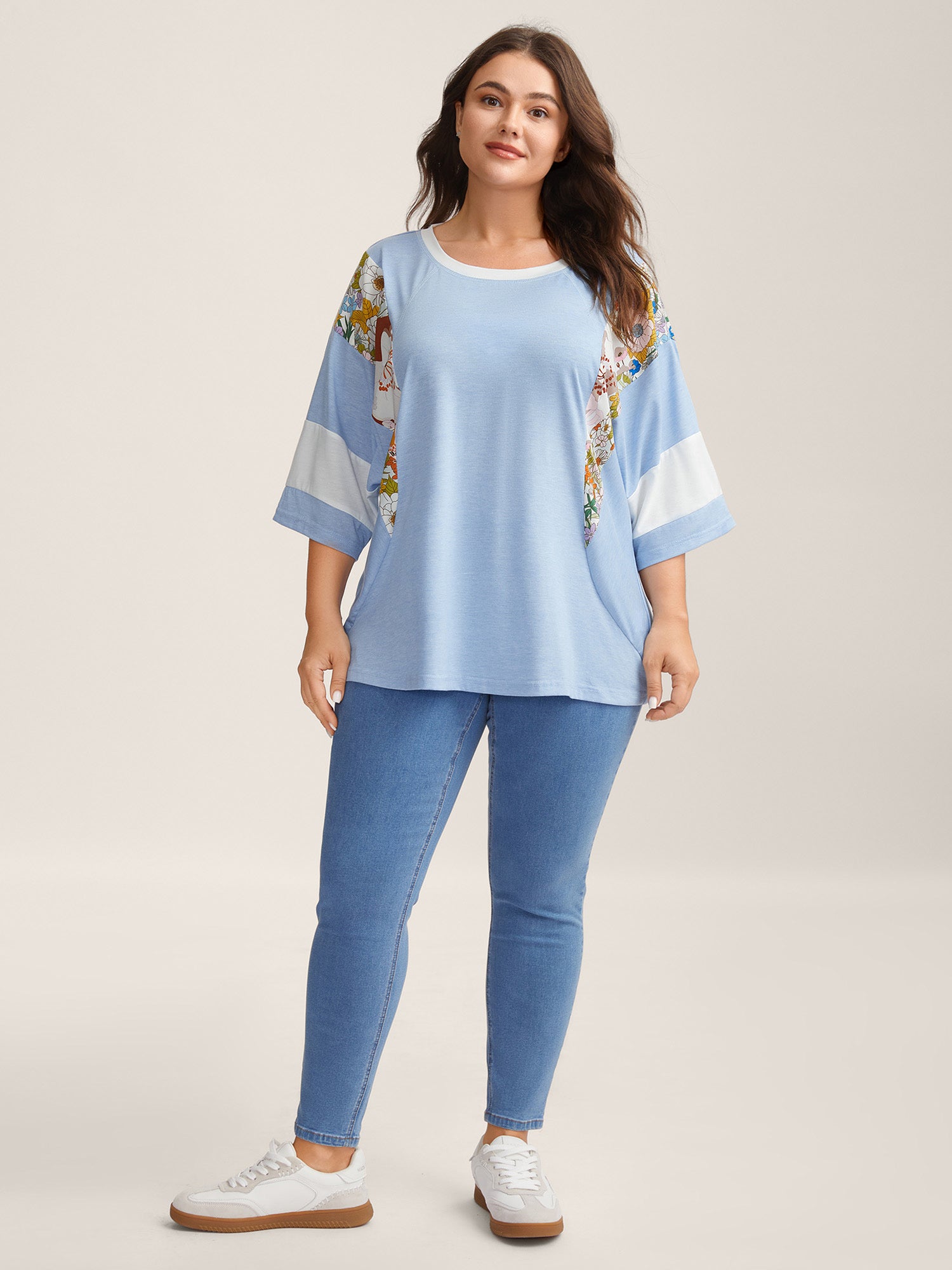 Floral Panel Color Contrast T-Shirt
