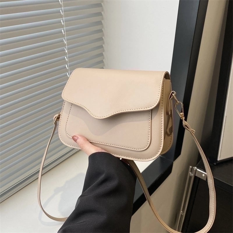 Women's Medium Pu Leather Solid Color Basic Classic Style Square Flip Cover Crossbody Bag
