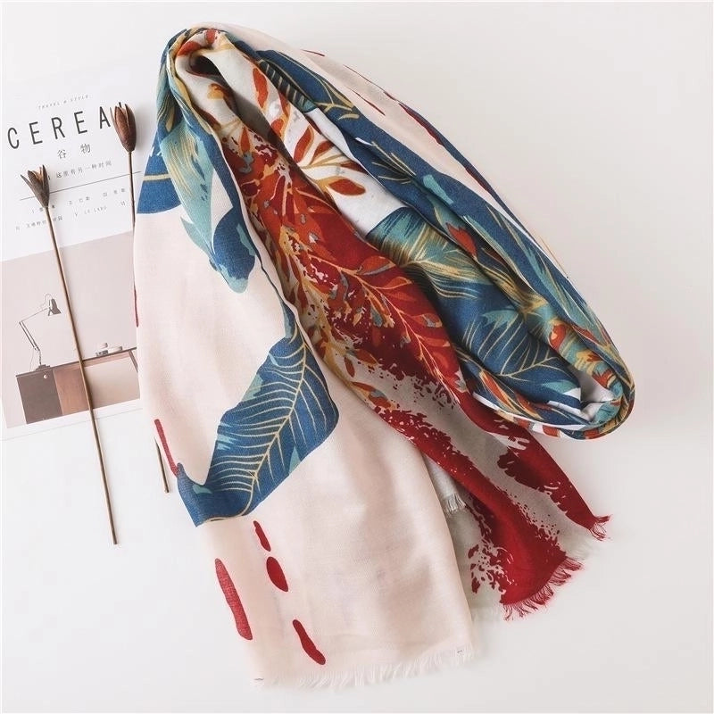 Women's Floral Pattern Sunscreen Large Shawl Beach Towel Women