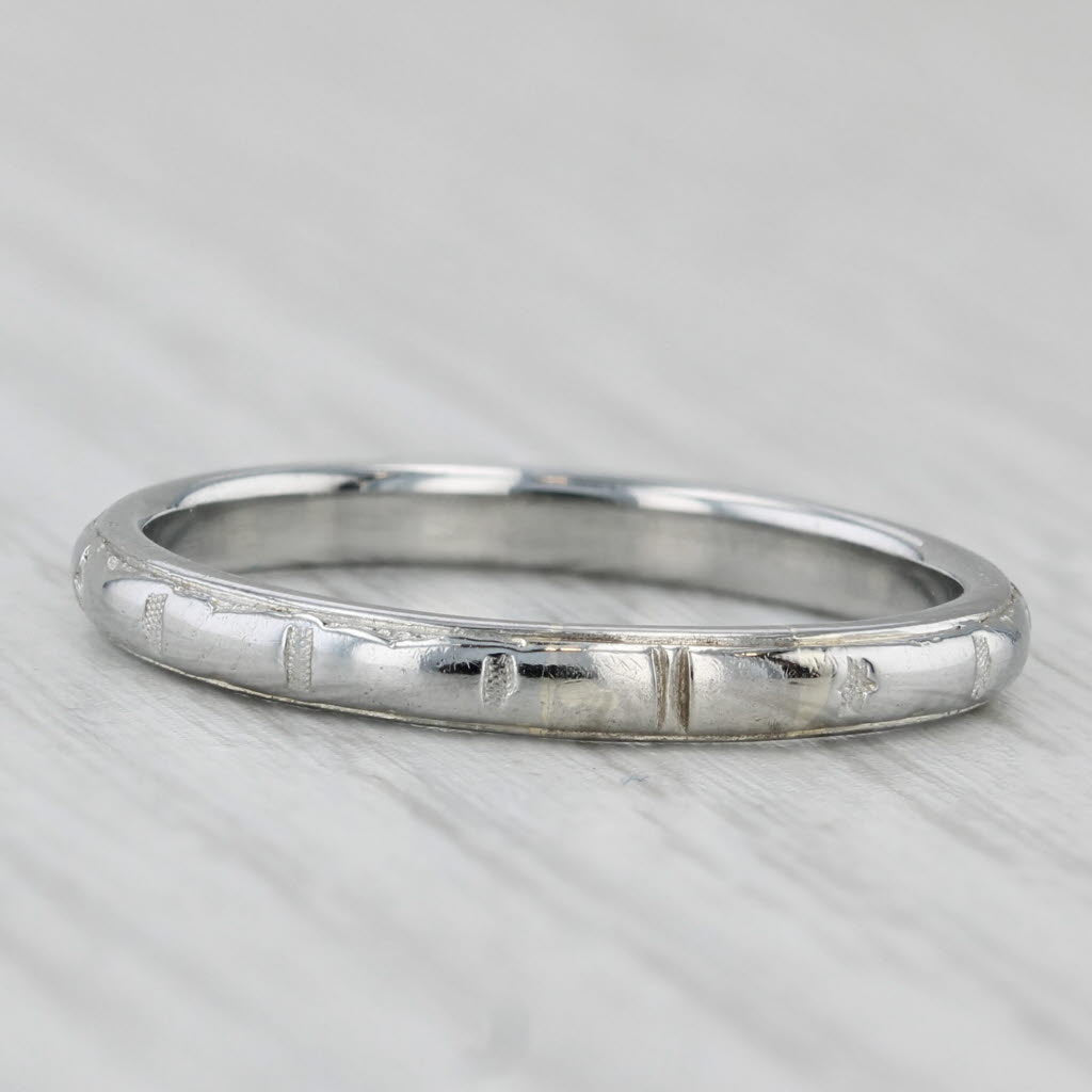 Vintage Etched Pattern Ring 18k White Gold Stackable Wedding Band Size 8