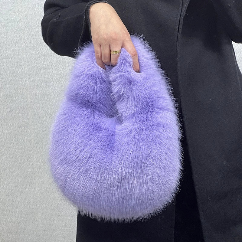 Women's Leather Solid Color Streetwear Semicircle Magnetic Buckle Clutch Bag