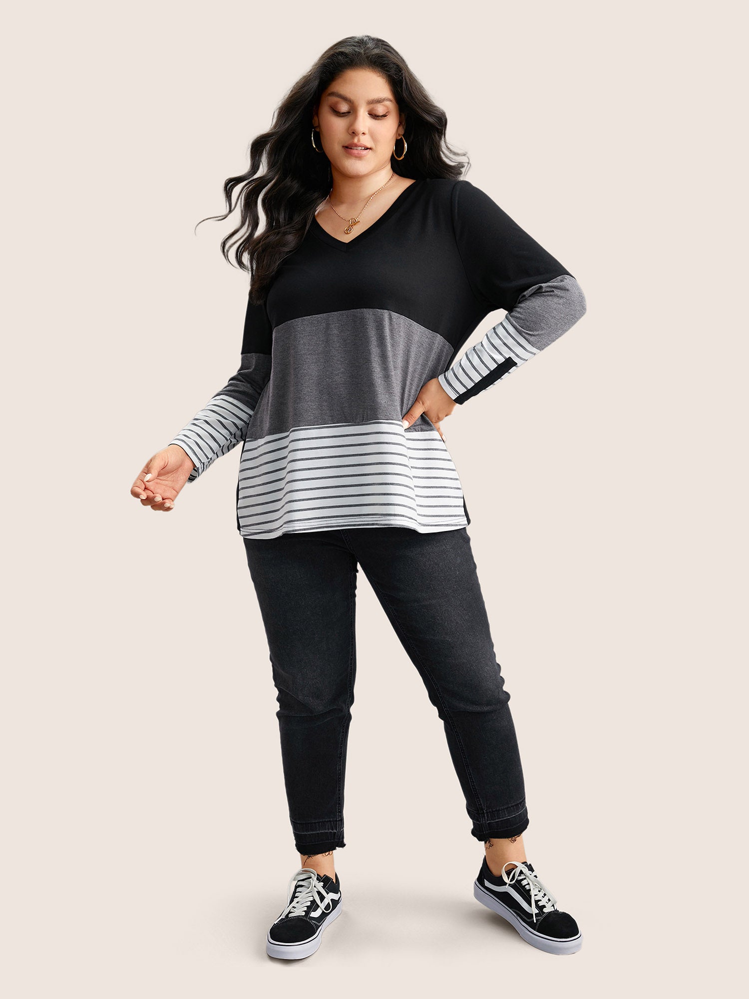 Colorblock Contrast Striped V Neck T-shirt