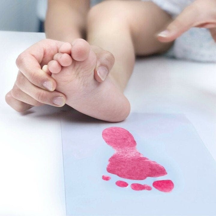 Mess-Free Baby Imprint Kit For Hands & Feet