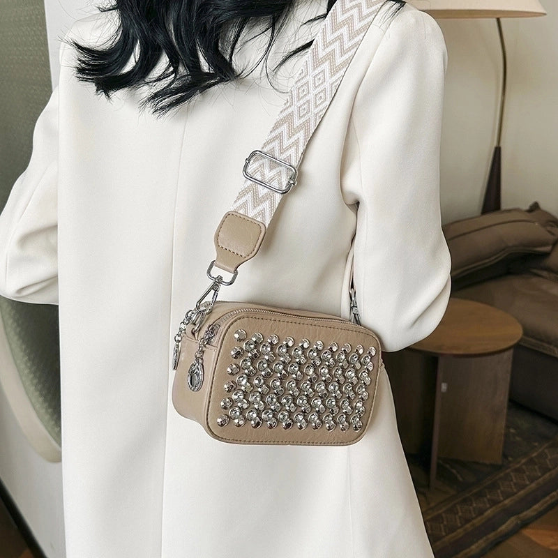 Women's Small Pu Leather Solid Color Streetwear Zipper Crossbody Bag