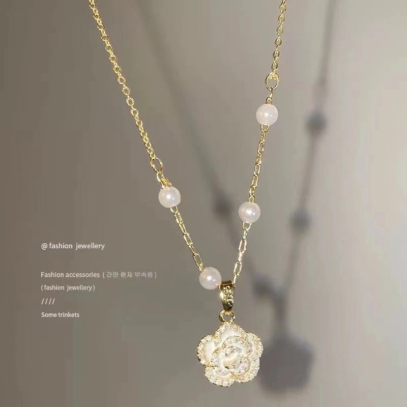 Minimalist Heart Shape Bow Knot Titanium Steel Inlay Zircon Pendant Necklace