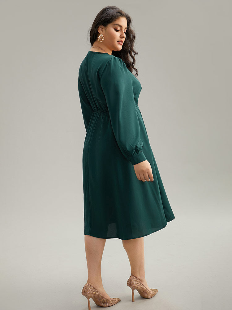 Static-Free Plain Pleated Pocket Dress