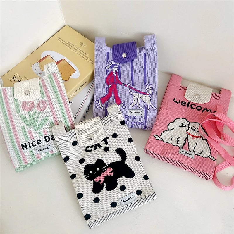 Women's Small Polyester Cartoon Letter Flower Cute Square Flip Cover Bucket Bag