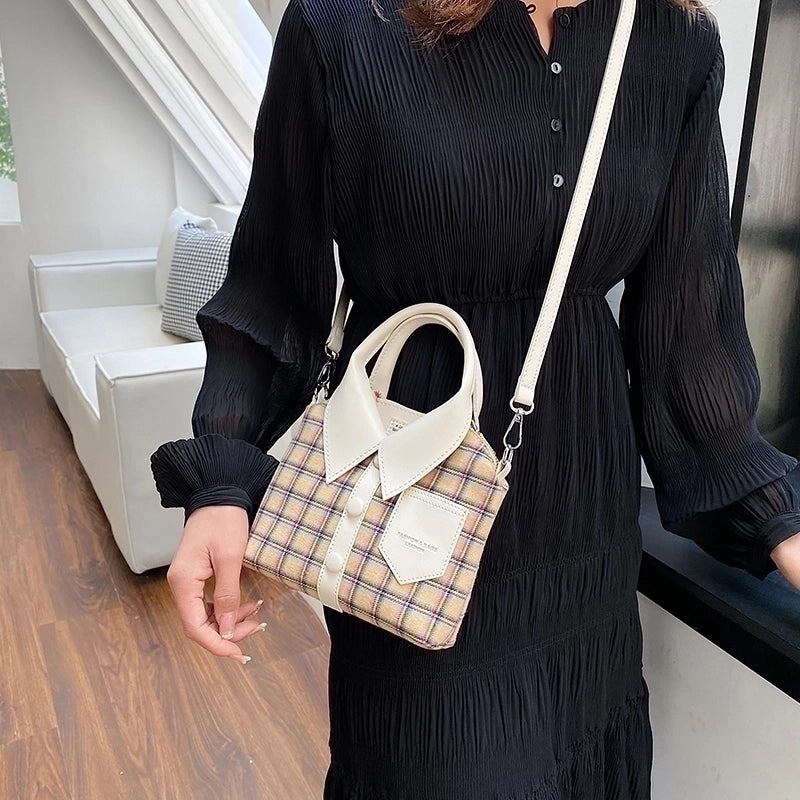 Unisex Canvas Color Block Plaid Vacation Sewing Thread Square Magnetic Buckle Handbag