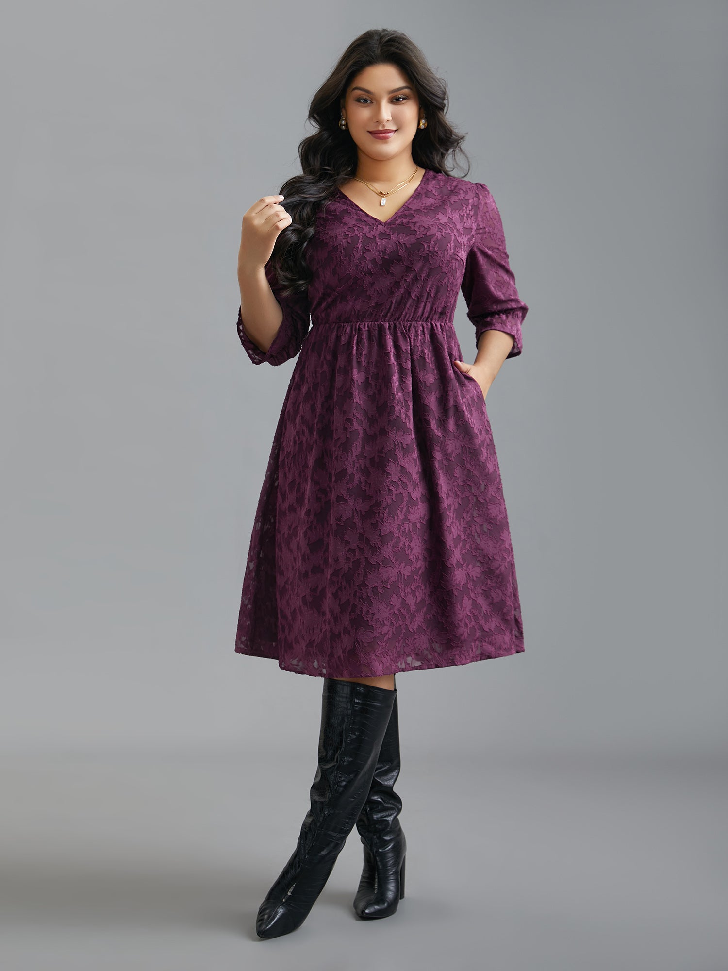 V Neck Burn-out Fabric Midi Dress