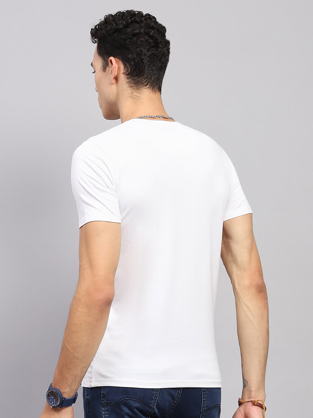 Men White Printed Round Neck Half Sleeve T-Shirt