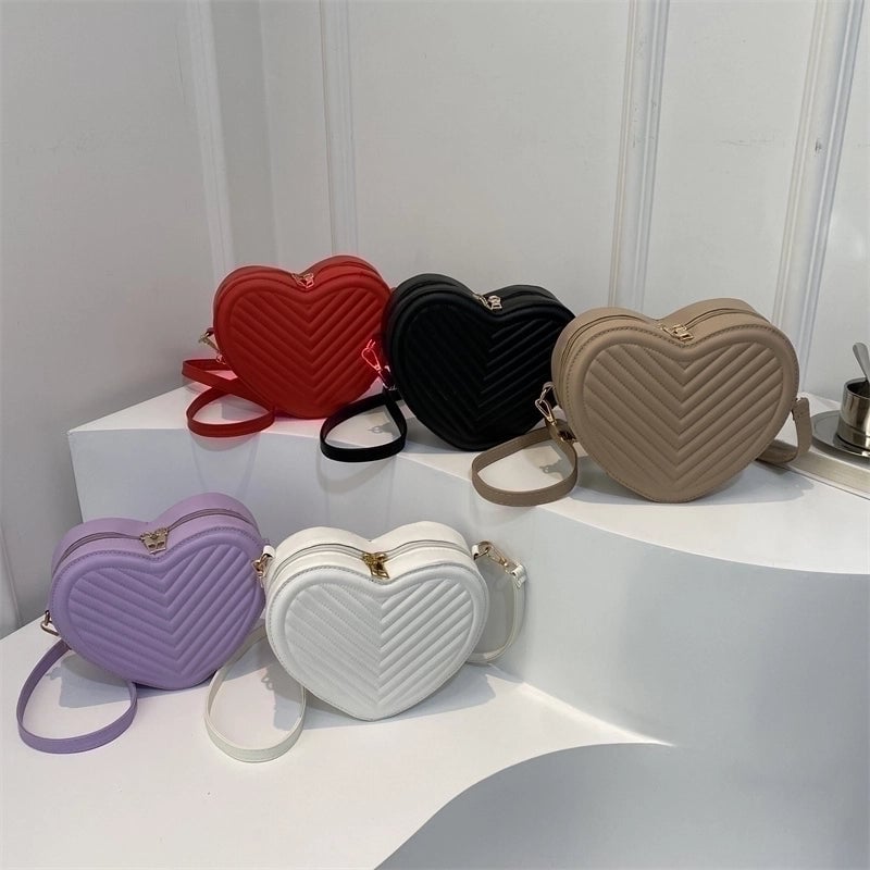 Women's Medium Pu Leather Solid Color Streetwear Zipper Crossbody Bag