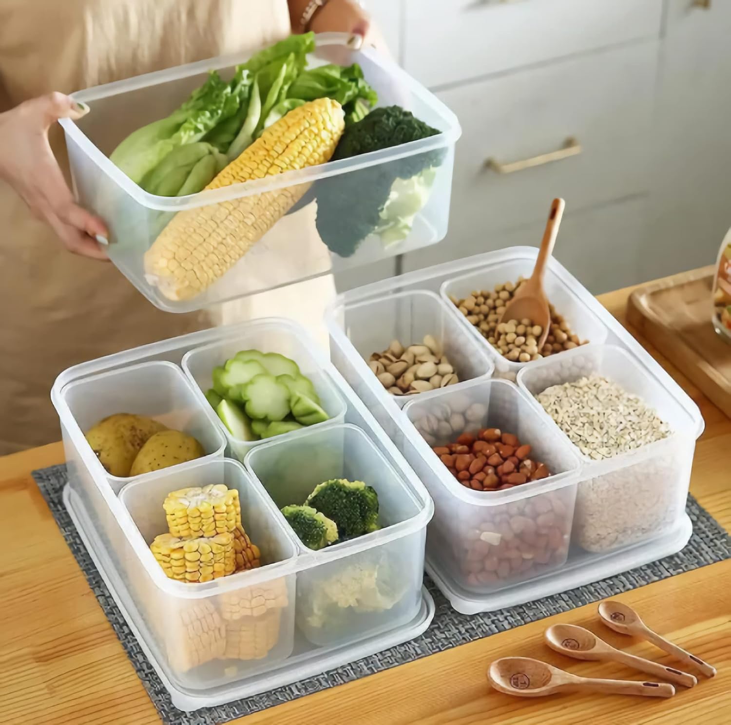 Fridge Food Storage Container With Lid. Airtight Refrigerator Food Box With 4Pcs Detachable Drain Baskets