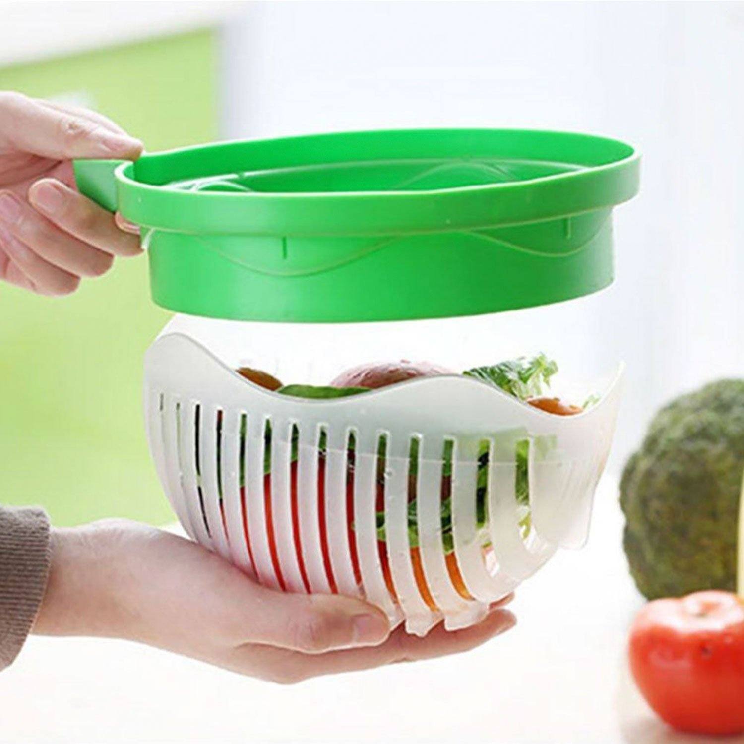 Upgraded Salad Cutter Bowl. Green