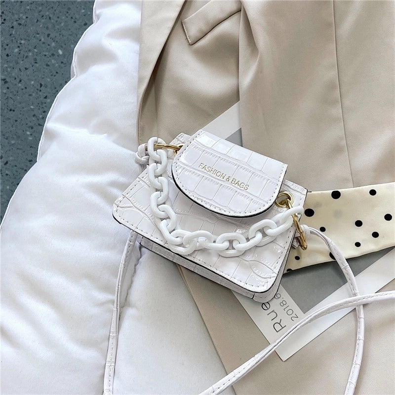 Women's All Seasons Pu Leather Solid Color Streetwear Square Flip Cover Handbag Square Bag
