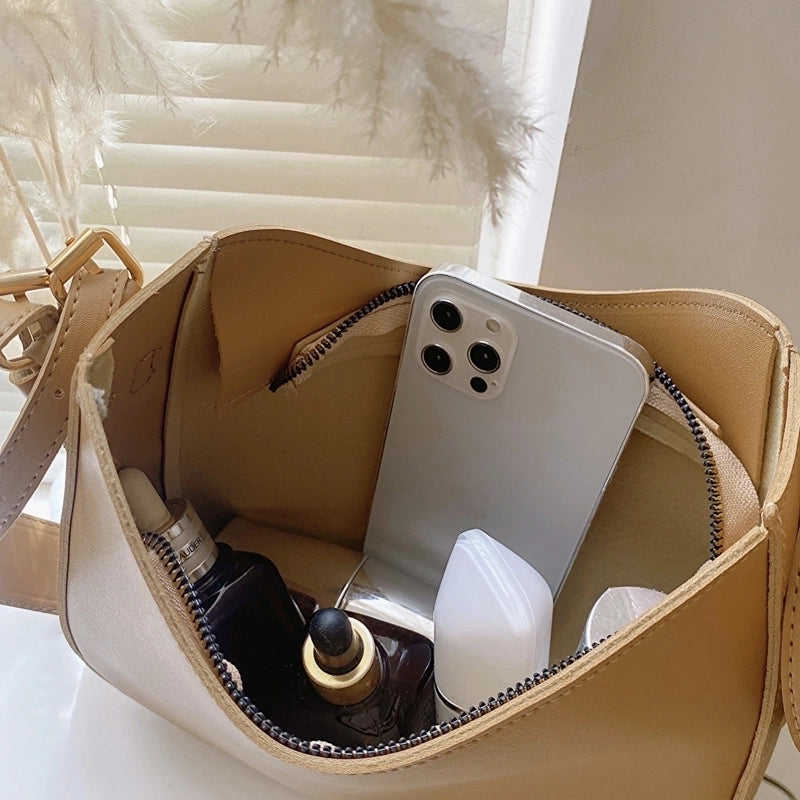 Texeled Bag Women's Summer New Fashionable Western Style Shoulder Underarm Bag Shoulder Crossbody Texeled Bucket Bag