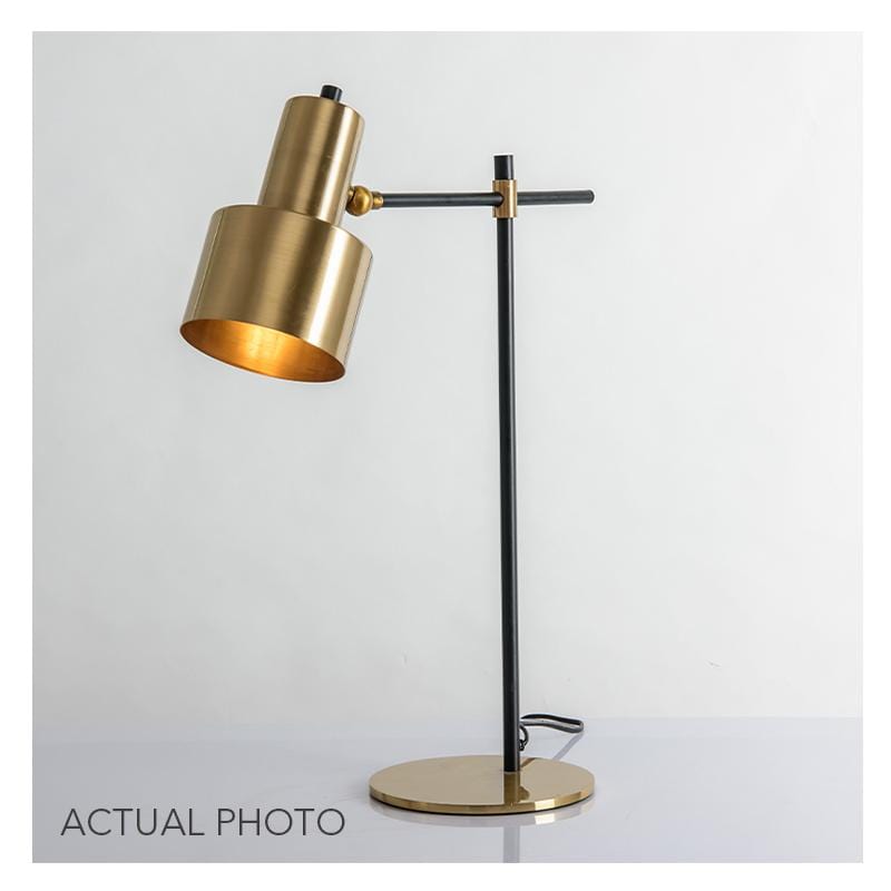 Hugi | Modern Table Lamp