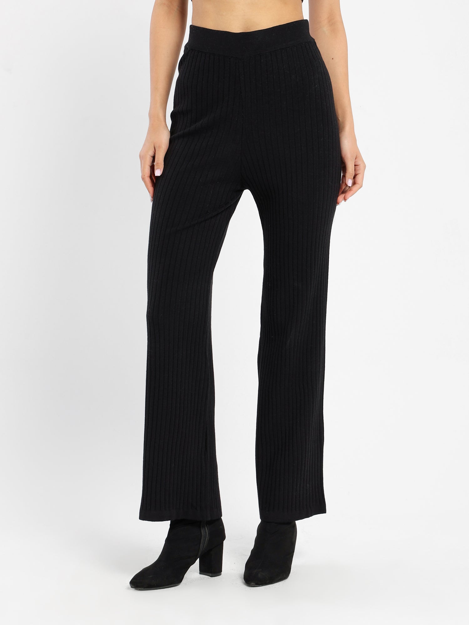 Ribbed Design Pants