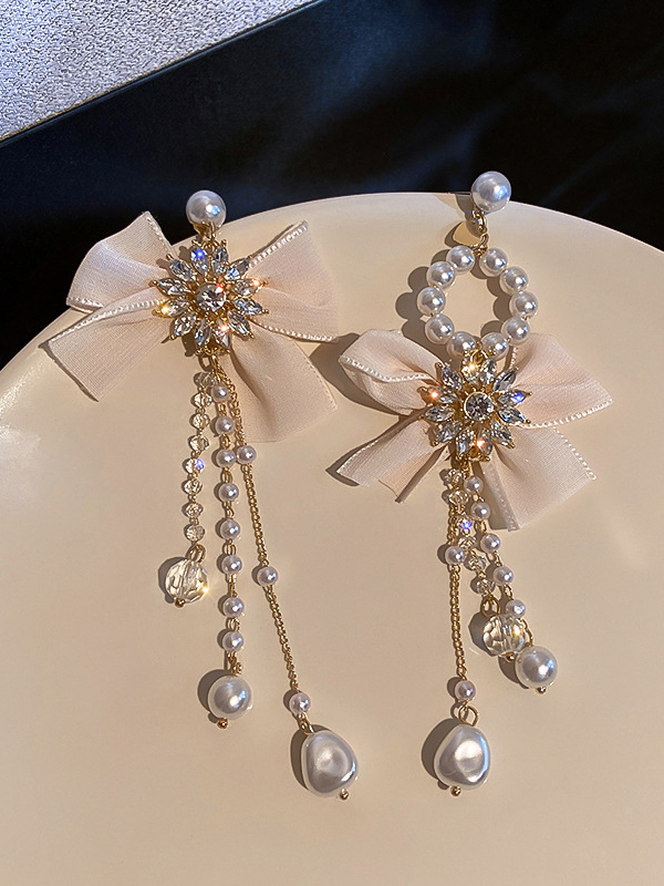 Vintage Rhinestone Bow-Embellished Tasseled Earrings Accessories