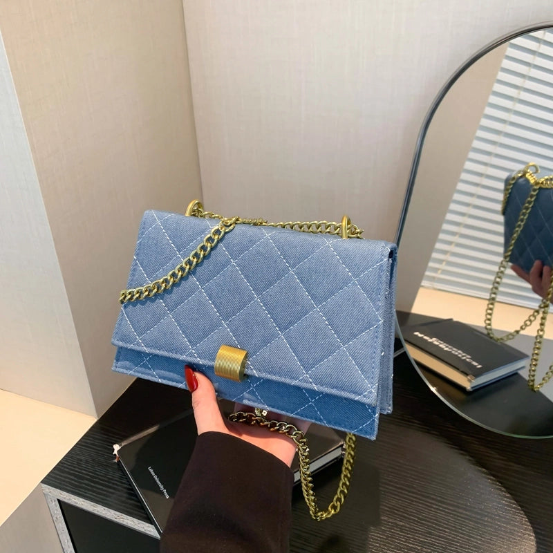 Women's Pu Leather Solid Color Lingge Streetwear Square Lock Clasp Shoulder Bag Crossbody Bag