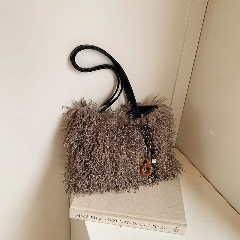 Women's Large Pu Leather Plush Solid Color Elegant Streetwear Square Magnetic Buckle Tote Bag