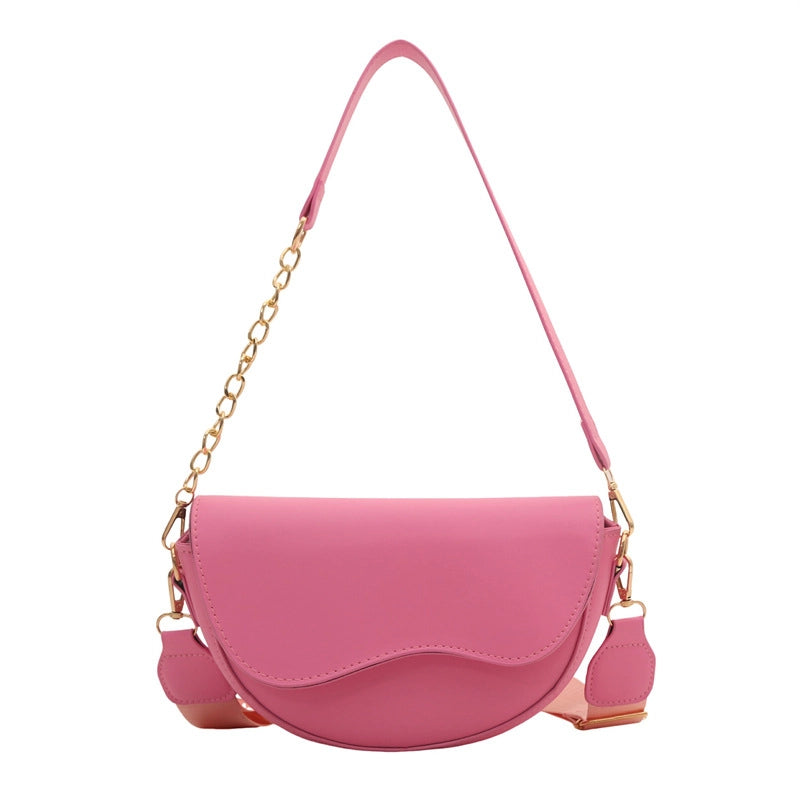 Women's Pu Leather Solid Color Classic Style Semicircle Magnetic Buckle Crossbody Bag Saddle Bag