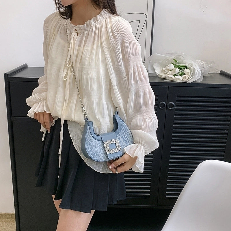 Women's Medium Denim Solid Color Streetwear Pillow Shape Magnetic Buckle Crossbody Bag