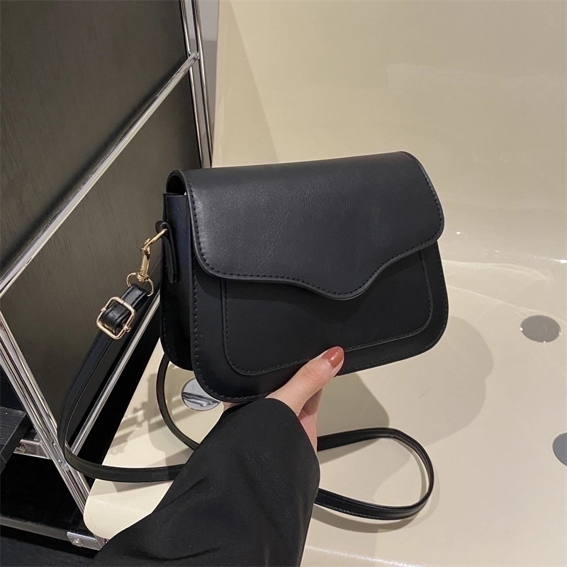 Women's Medium Pu Leather Solid Color Basic Classic Style Square Flip Cover Crossbody Bag