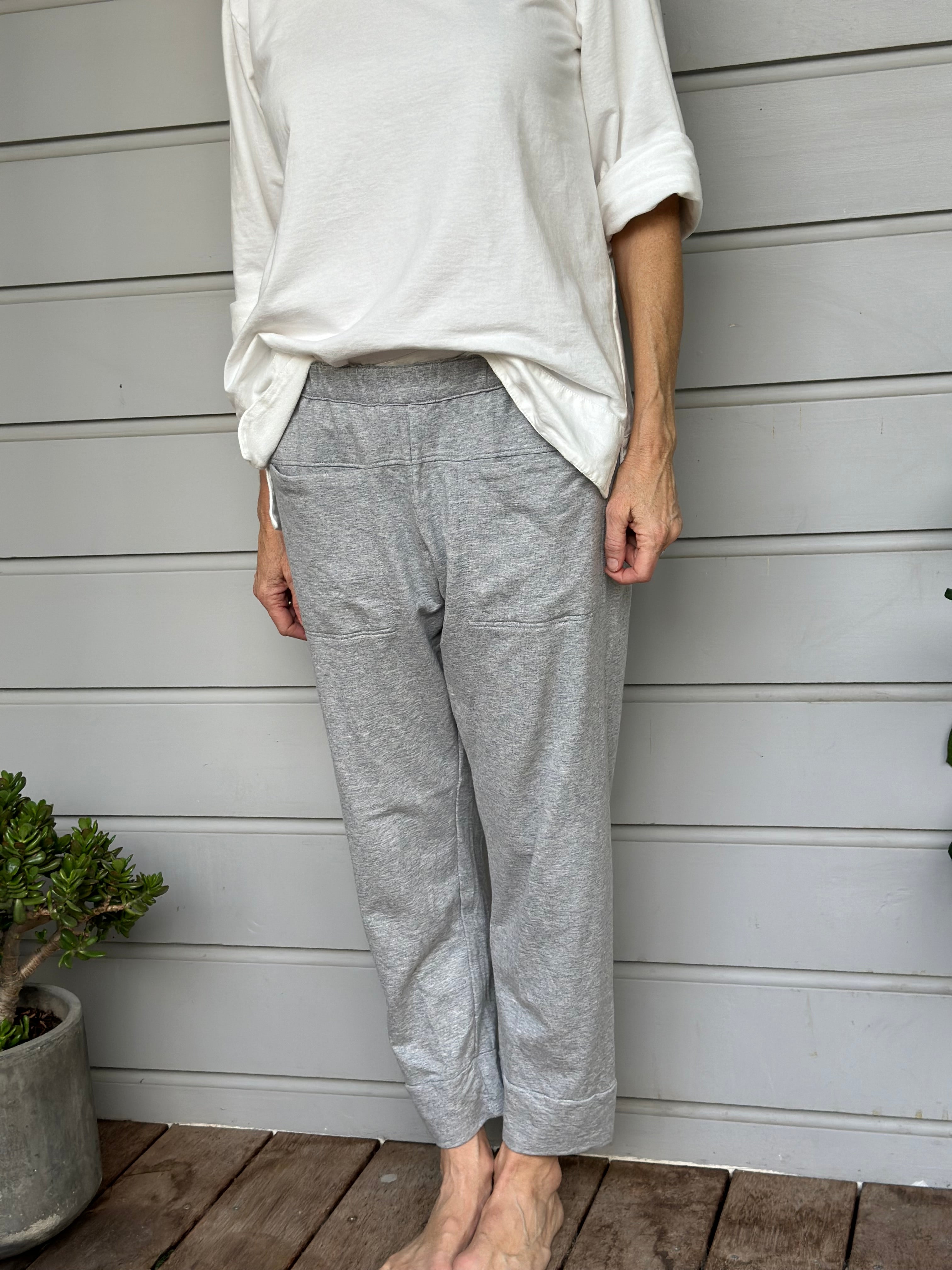darcy capri pants  - misty knit