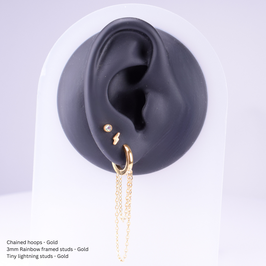 Tiny lightning  studs - Gold