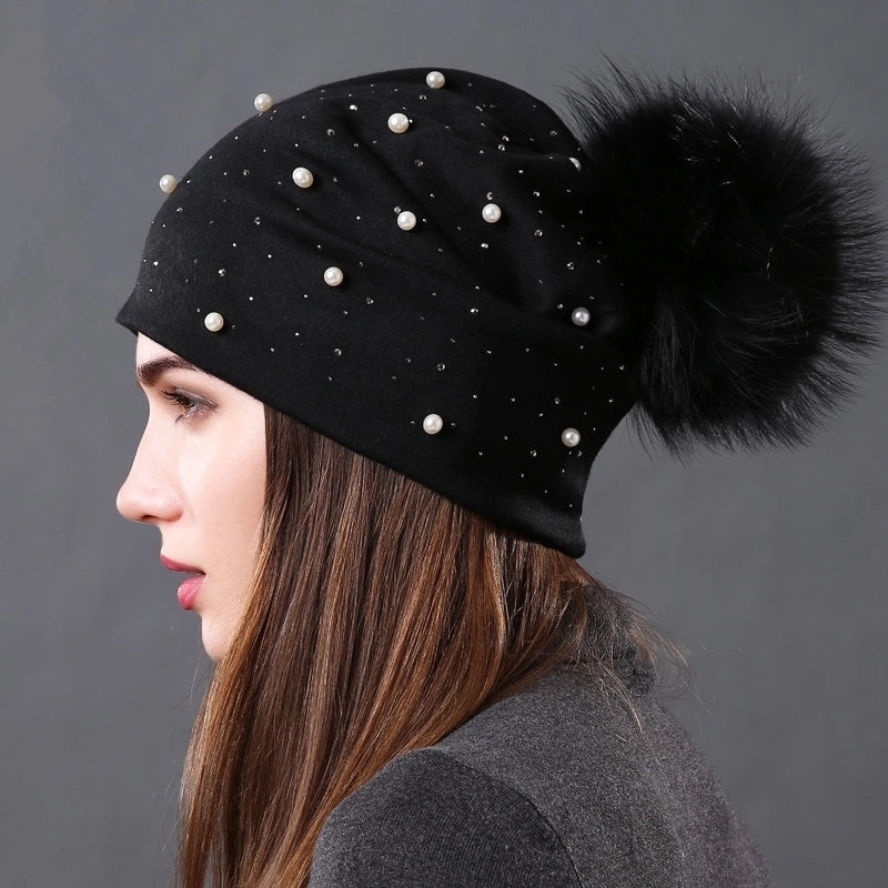 Women's Sweet Minimalist Solid Color Pom Poms Eaveless Beanie Hat