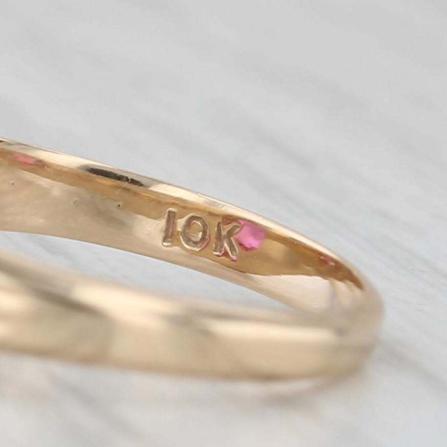 Vintage 0.68ct Lab Created Ruby Solitaire Ring 10k Yellow Gold Size 5.25
