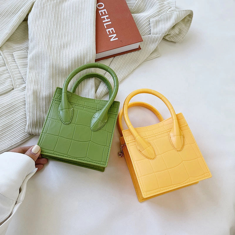 Women's Small All Seasons Pvc Solid Color Fashion Square Magnetic Buckle Handbag