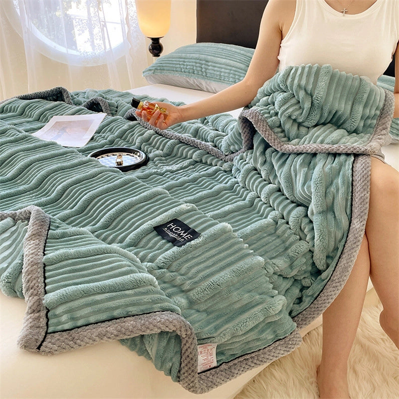 Casual Elegant Animal Heart Shape Milk Fiber Blanket Bedding