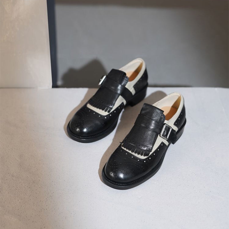 British Style Color-Blocked Cowhide Brogue Loafers with Metal Buckle in Black/Brown