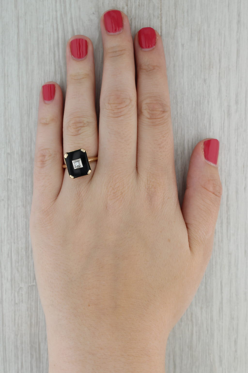 Vintage Onyx Diamond Signet Ring 14k Yellow Gold Size 8