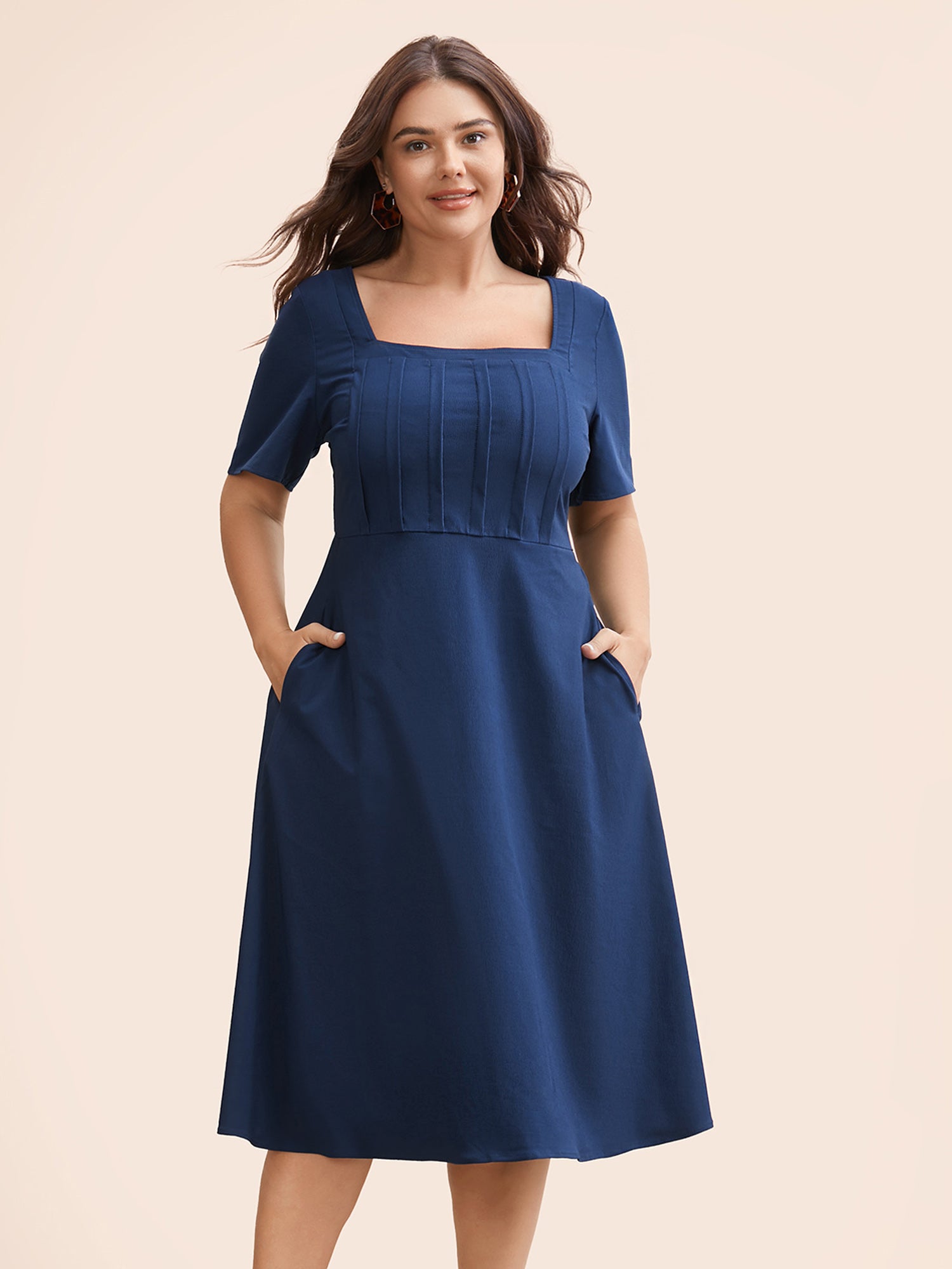 Solid Square Neck Pleated Midi Dress