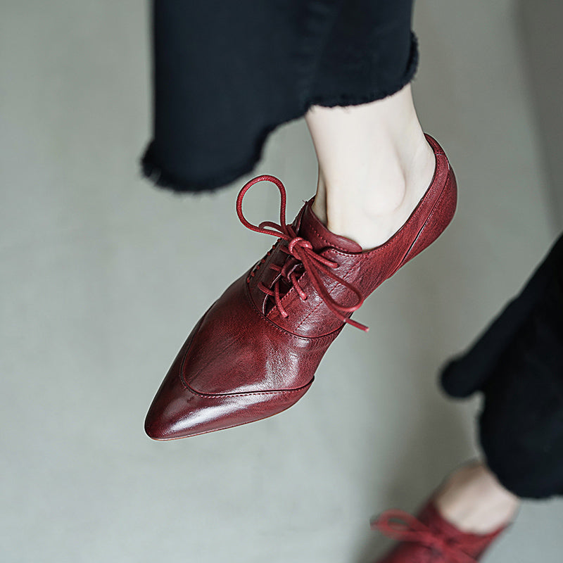 Vintage British Style Pointed Toe Lace-Up 65mm Kitten Heel Oxfords Black/Red