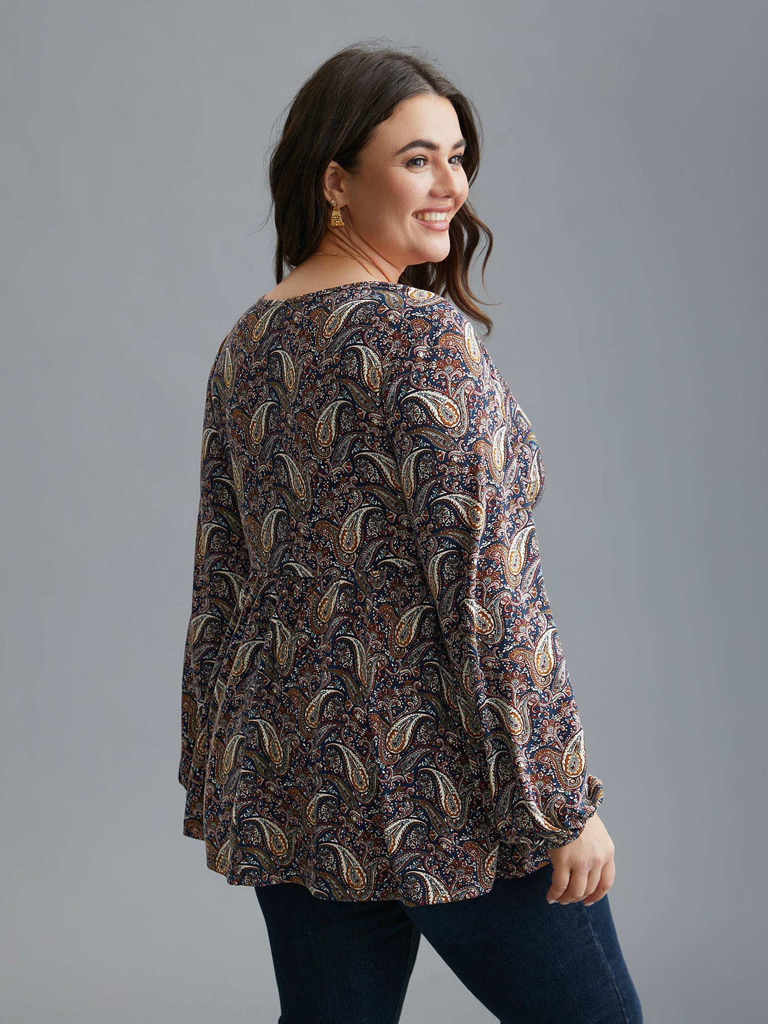 Perris Pattern V-Neck Waist-Cinching Knit Top