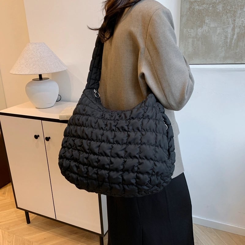 Women's Nylon Embroidery Thread Vintage Style Classic Style Sewing Thread Square Zipper Tote Bag