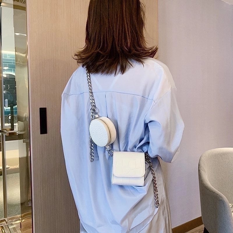 Women's All Seasons Leather Solid Color Vintage Style Square Magnetic Buckle Bag Sets