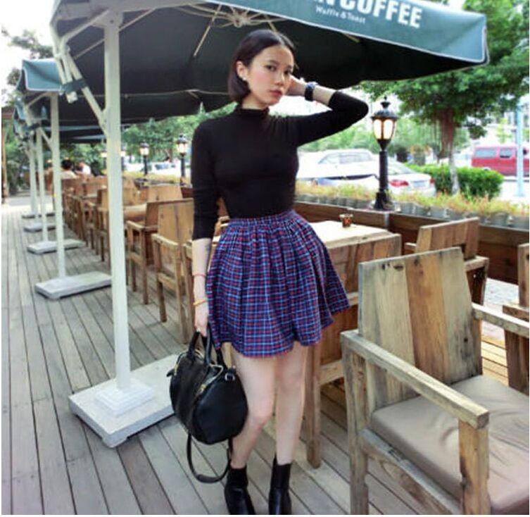 Slim Soft Elastic Turtleneck Crop Top