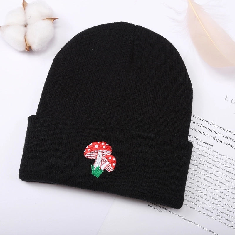 Unisex Basic Minimalist Mushroom Embroidery Eaveless Wool Cap