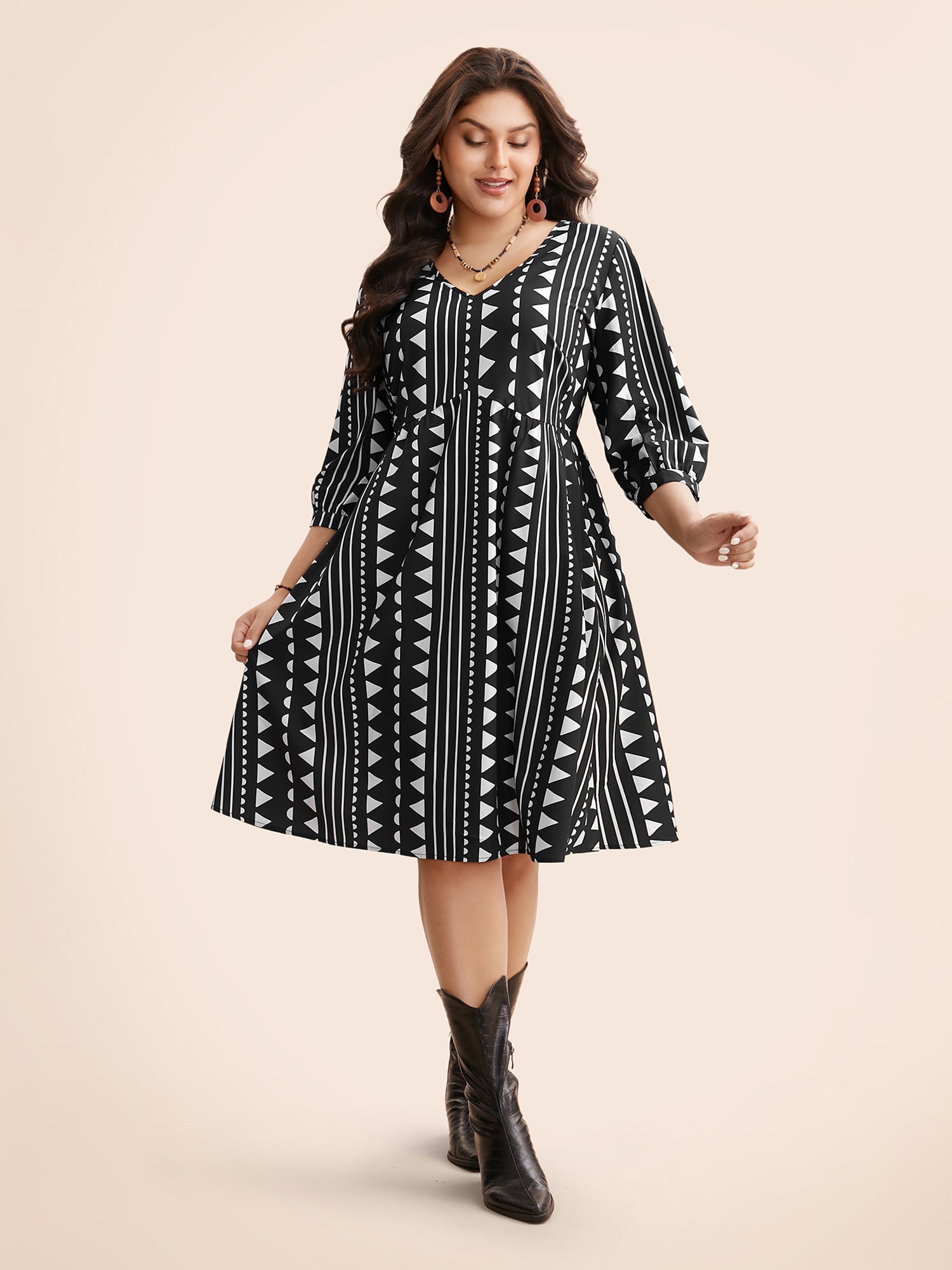 Geometric V Neck Lantern Sleeve Dress